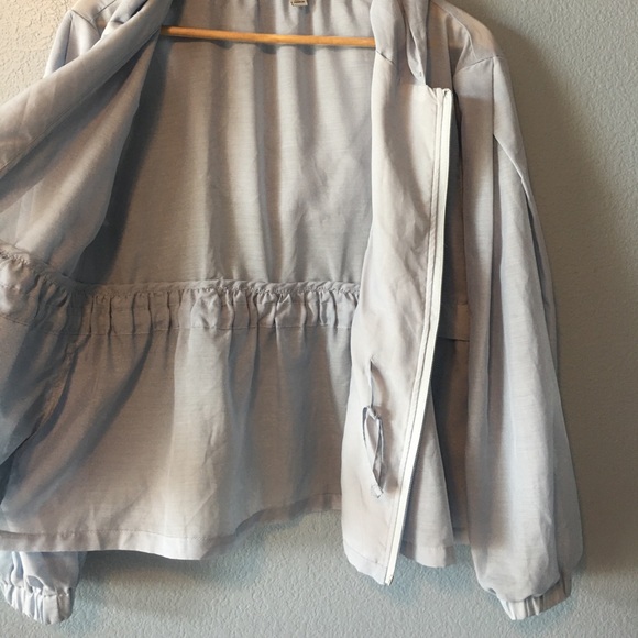 SOLDPeriwinkle Lightweight Windbreaker - Picture 4 of 7